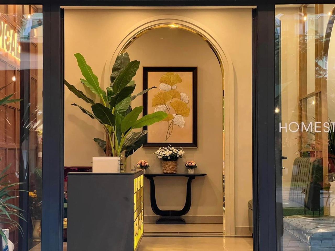 Hotel Tropical Bay Grand World Phú Quốc Exterior foto